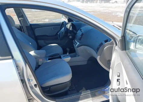 2008 Hyundai Elantra Gls/Se z USA, uszkodzony, nr VIN KMHDU46D68U492685